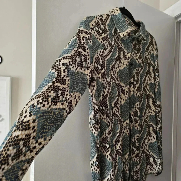 TOPSHOP snake print blouse - Picture 4 of 7
